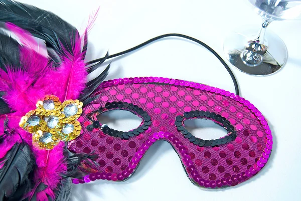 Pink sequin mask with feathers — Stock Photo, Image