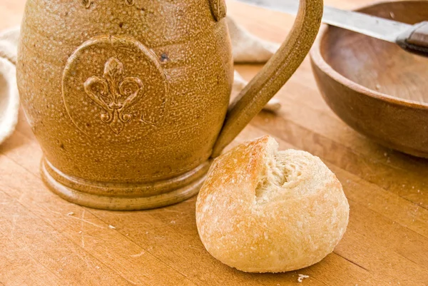 Hard roll with old stein — Stock Photo, Image