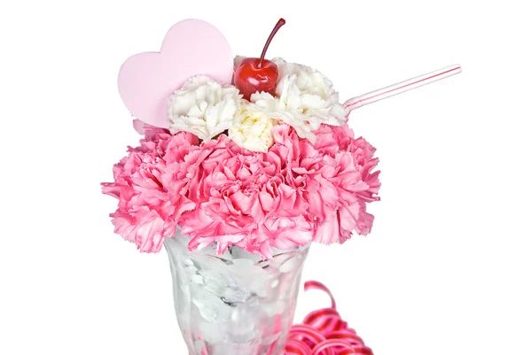 핑크 마음 카네이션 아이스크림 — 스톡 사진