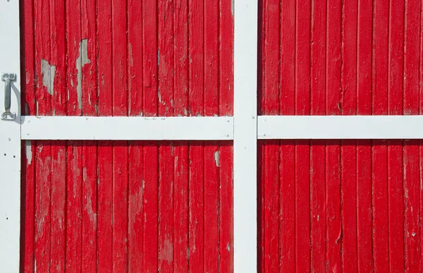 Porta do celeiro vermelho — Fotografia de Stock