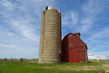 Silo ve ahır