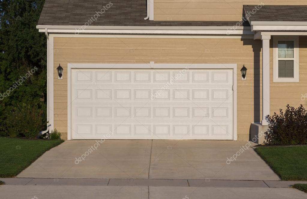 Garage door Stock Photo by ©pyzata 37076391