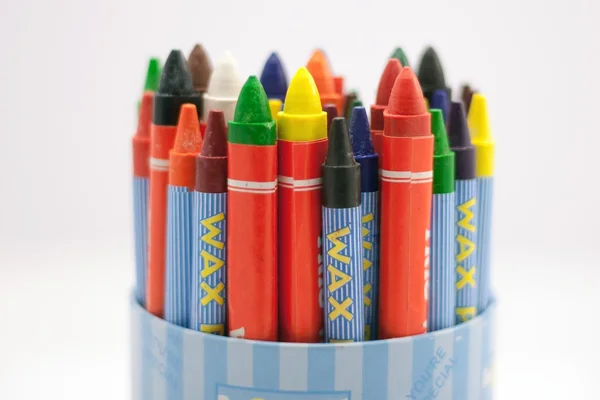 Colorful Wax Crayons in The Cup on The White Background — Stock Photo, Image