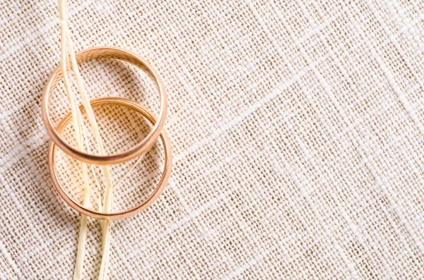 Golden rings — Stock Photo, Image