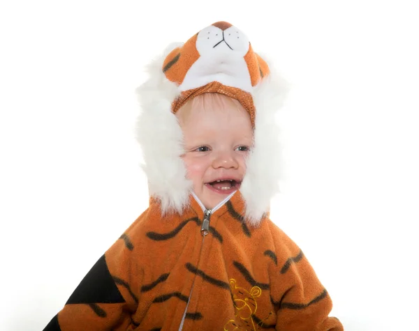 Junge im Tigerkostüm — Stockfoto