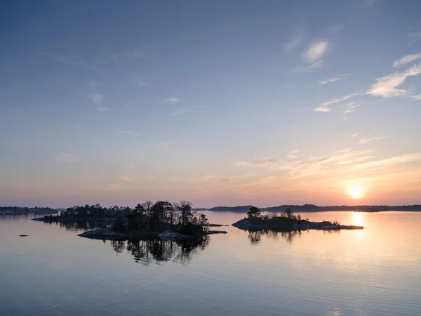 Scenic View Islands Lake —  Fotos de Stock