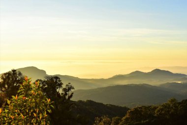 günbatımı zaman dağ manzarası