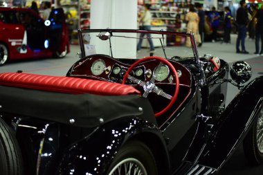 Tayland 'da Motor Fuarı' nda klasik araba sergisi