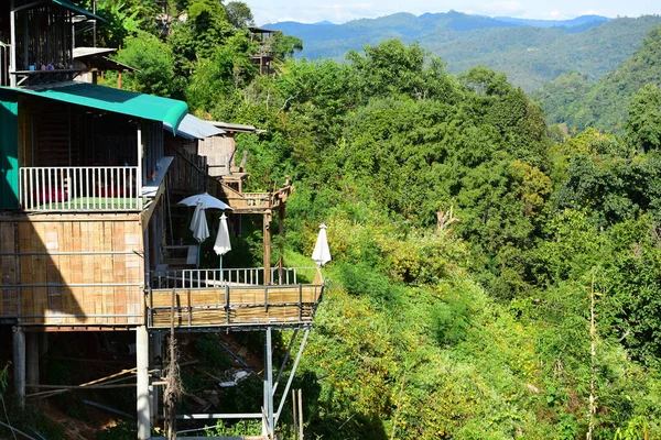 Maison Bois Avec Terrasse Observation Montagne — Photo