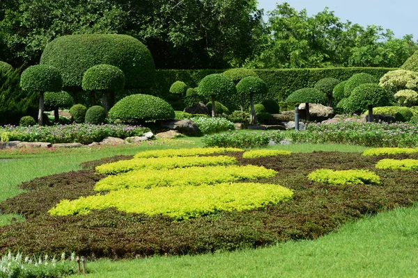 Beau Parc Par Temps Ensoleillé — Photo