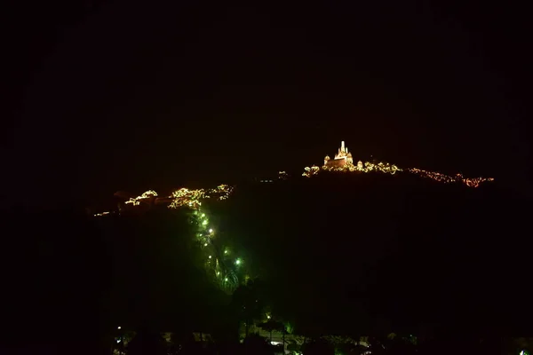 Cielo Oscuro Nocturno Con Iluminación Ciudad Fondo — Foto de Stock