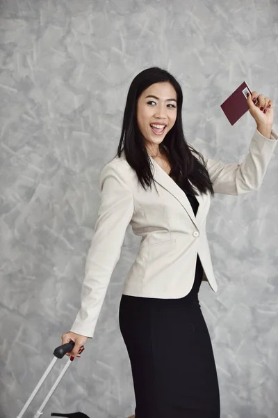 Beautiful Asian Woman Suitcase Passport Money — Stock Photo, Image