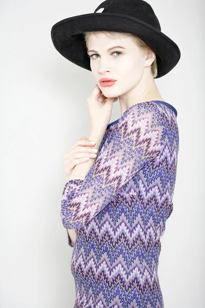 Woman with black hat — Stock Photo, Image