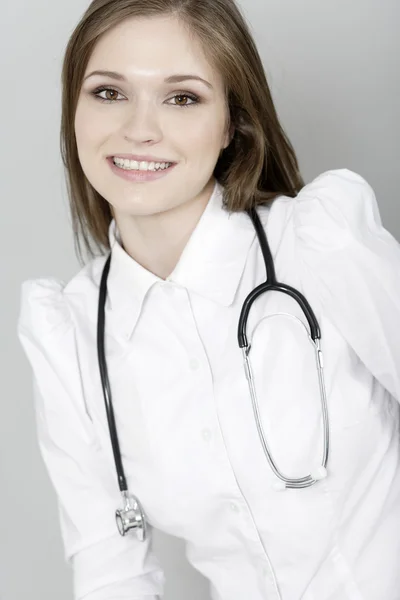 Užitečné ženský lékař — Stock fotografie