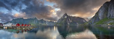 Lofoten Adaları panorama.