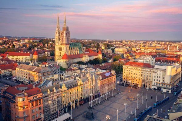 Zagreb Kroatien Luftbild Der Kroatischen Hauptstadt Zagreb Bei Sonnenuntergang — Stockfoto
