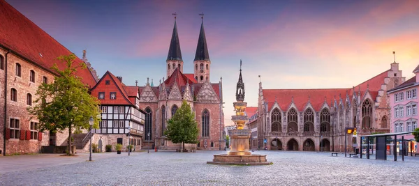 Brunswick Germany Panoramic Cityscape Image Historical Downtown Brunswick Germany Martini — стоковое фото