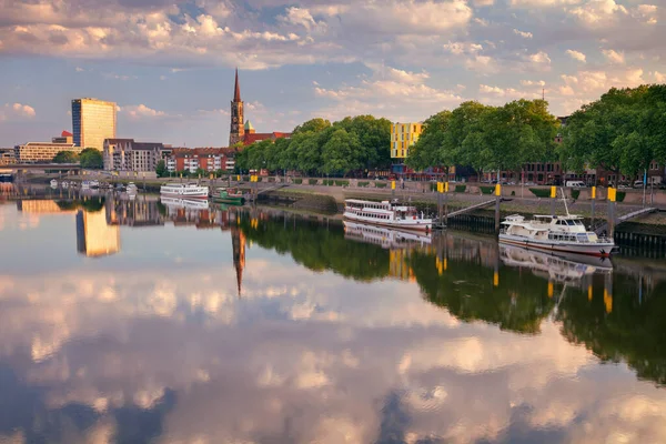Bremen Germany Cityscape Image Riverside Bremen Germany Reflection Stephani Church — Stockfoto
