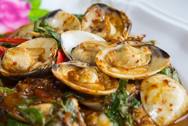 Stir fried shellfish with chili sauce — Stock Photo, Image