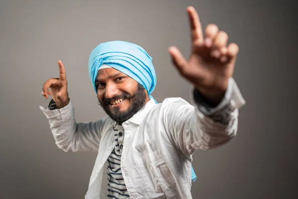 Ung Sikh Man Balle Balle Gurmukhi Stil Indian Kulturell Dans — Stockfoto