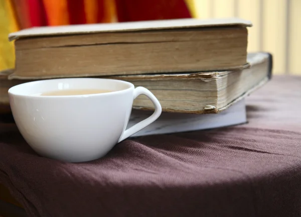 Drinking tea — Stock Photo, Image