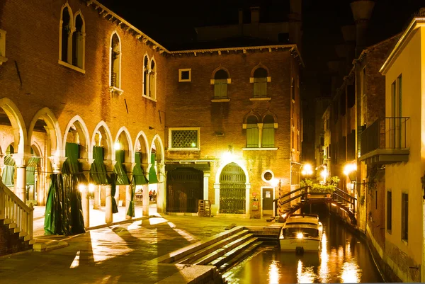 Venecia, escena nocturna —  Fotos de Stock