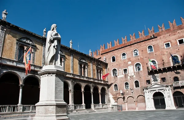 Piazza Dante In Verona — Stock Photo, Image