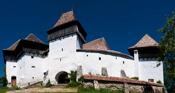 Viscri, укріплений церква в Румунії — стокове фото