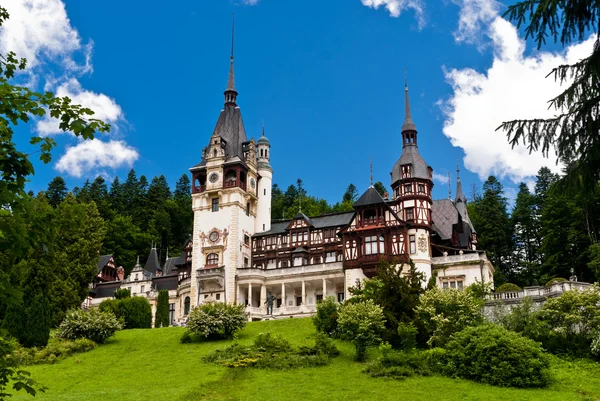 Peles castle — Stock Photo, Image