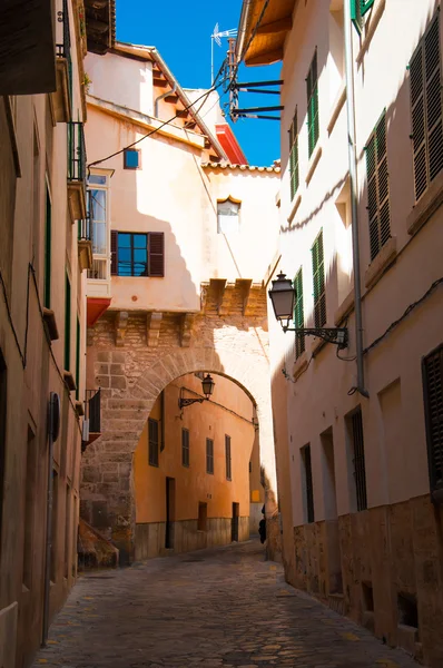 Strada medievale a Palma di Maiorca — Foto Stock