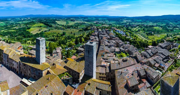 Aerial view from Tuscan City of San Gimignano, Tuscany, Italy — Stock Photo, Image