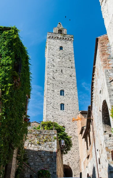 托斯卡纳州San Gimignano的塔 — 图库照片