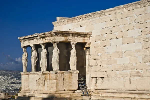 Καρυάτιδες Ερέχθειο Ακρόπολη Αθήνα — Φωτογραφία Αρχείου