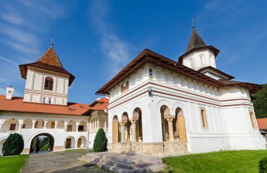 sambata manastır kompleksi