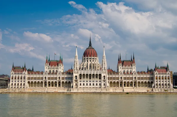 ハンガリー議会、ブダペスト — ストック写真