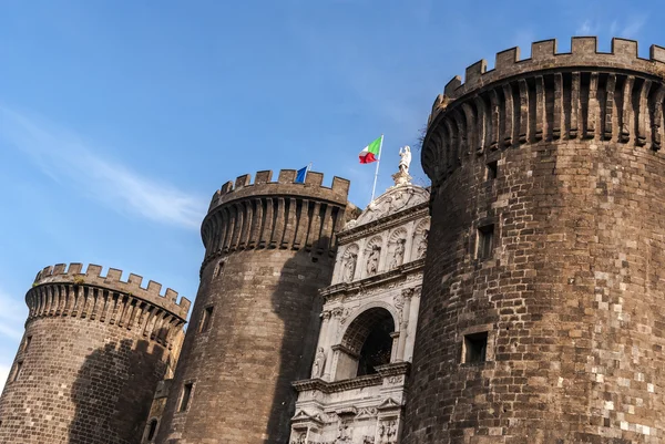 城堡 nuovo，那不勒斯，意大利 — 图库照片