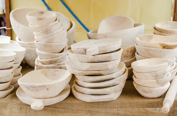Wooden items for kitchen,plates,bowl,etc — Stock Photo, Image