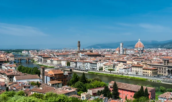 Florença paisagem urbana aérea, Toscana, Itália — Fotografia de Stock