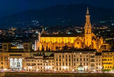 Geceleri, Floransa Santa croce görünümü