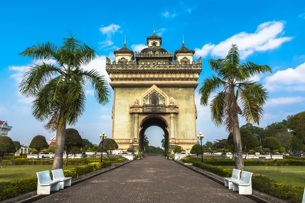 Patuxai, the Victory Gate — Stock Photo, Image