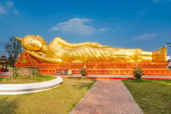 Reclining Buddha in Vientiane, Laos — Stock Photo, Image