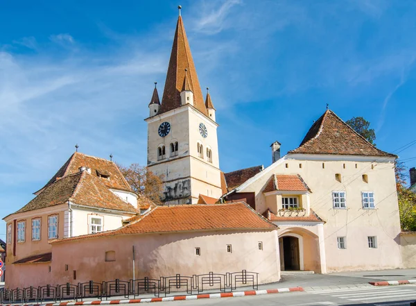 Evangelische befestigte Kirche in Cisnadie, Rumänien — Stockfoto