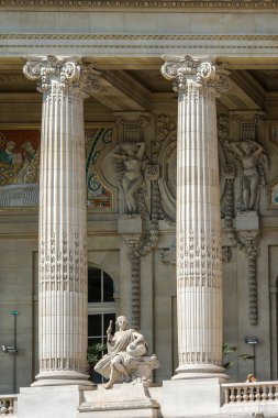 grand palais, paris cephe detay
