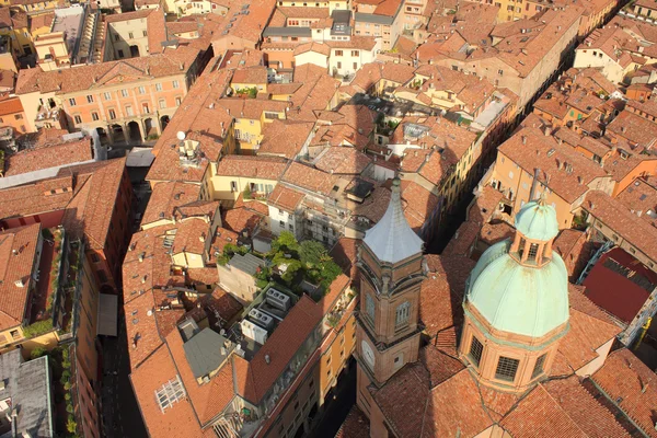 Aerial view of Bologna with Asinelli Tower — Stock Photo, Image