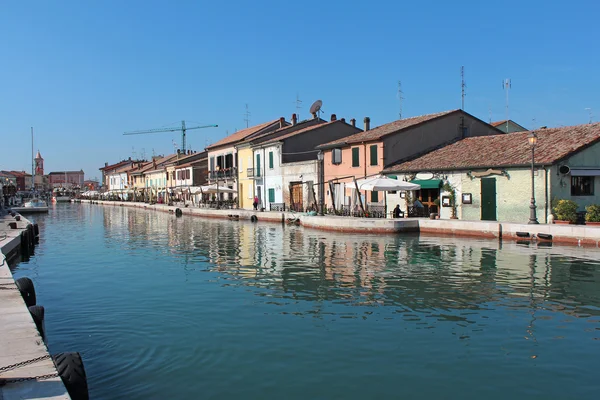 由莱昂纳多 · 达 · 芬奇、 塞纳、 意大利设计的运河 — 图库照片