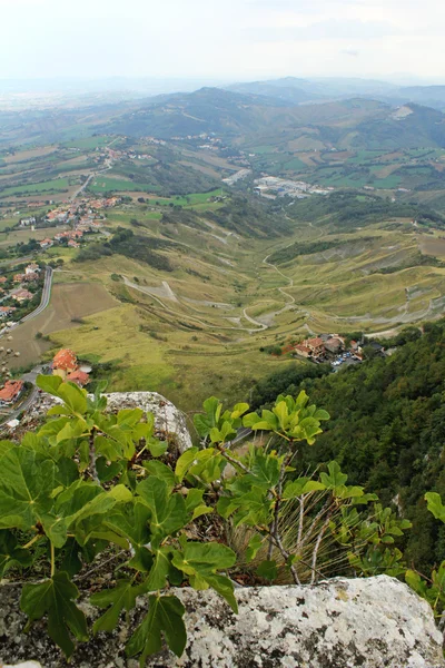 Відкривається прекрасна панорама від пагорба Сан-Марино — стокове фото