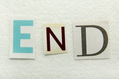 sözcük sonunda gazete el yapımı kağıt kesti.