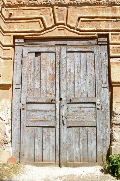 Old wooden door — Stock Photo, Image