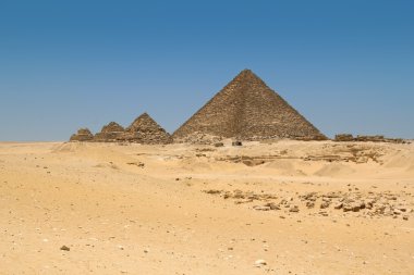giza, Mısır piramitleri