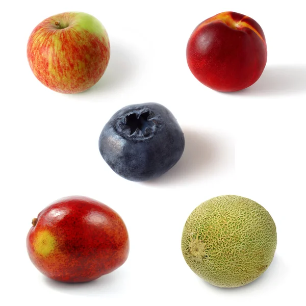 Set van vijf vers fruit op wit — Stockfoto